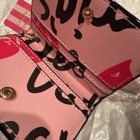 Victoria’s Secret Key Chain Card Holder/Mini Wallet - Picture 4 of 6